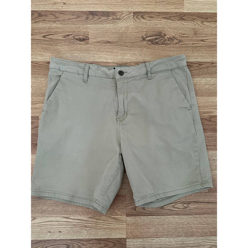 RSQ Jeans Men Khaki Chino Classic ShortsSize 36 - Picture 7 of 7